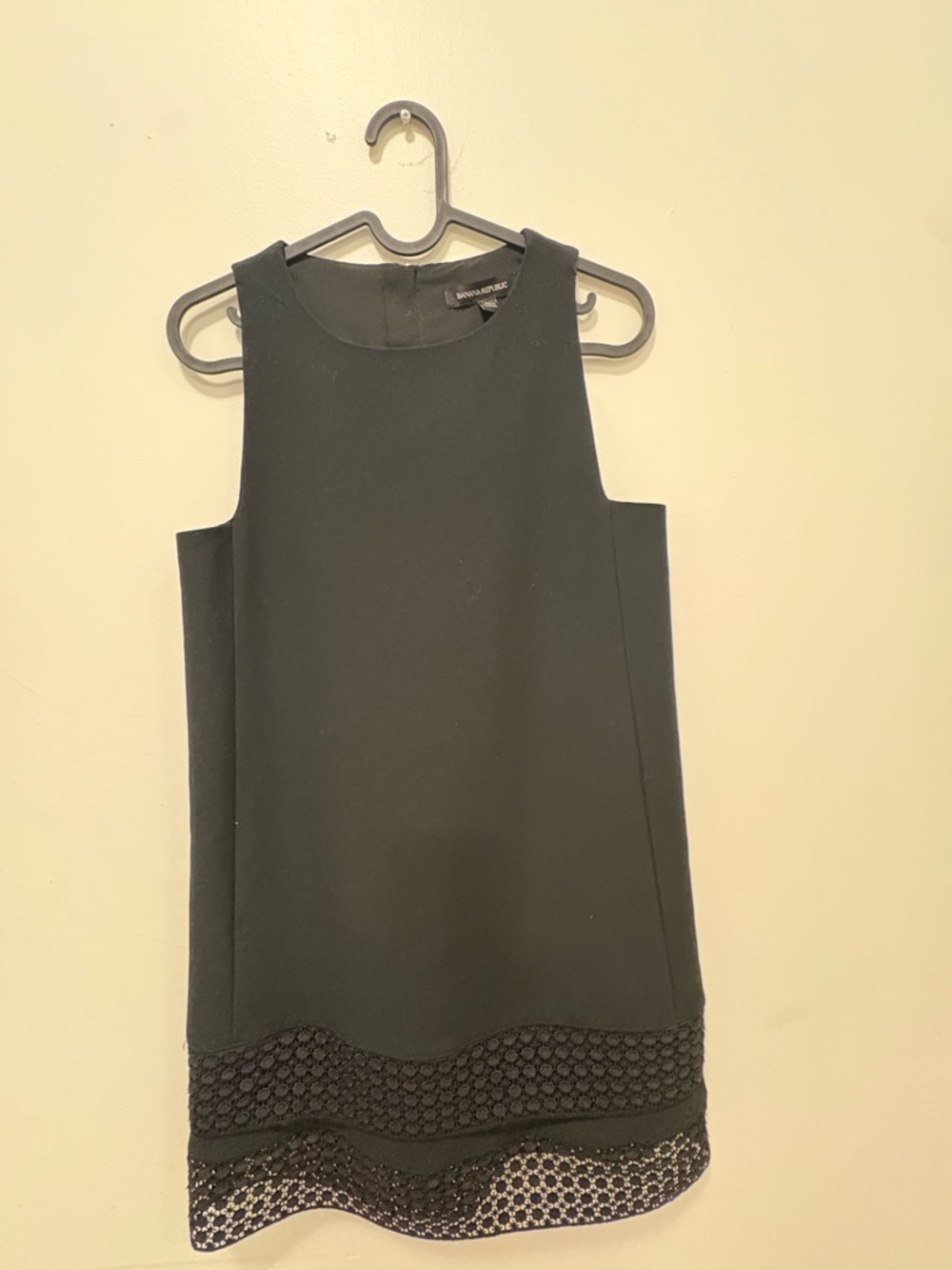 Banana Republic Black Shift Dress | Sleek Sleeveless Minimalist Lace Hem LBD - Picture 2 of 9